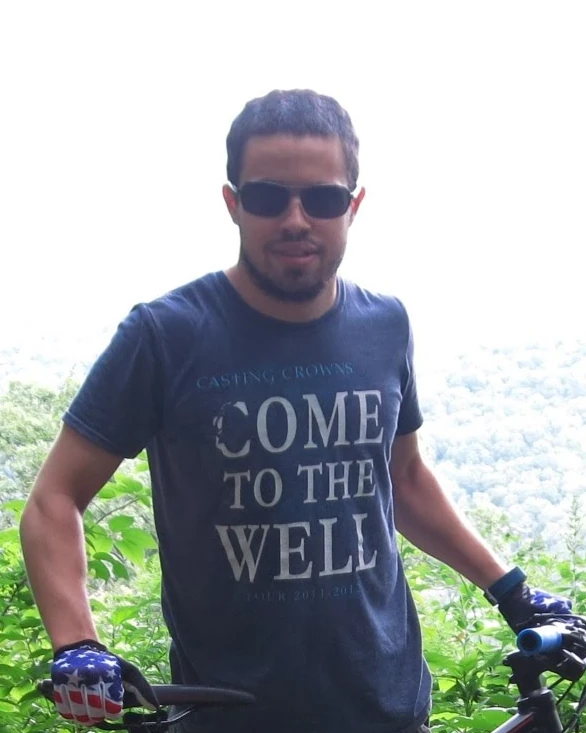 Picture of Dilan Gilluly while mountain biking